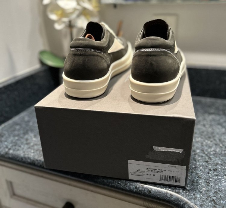 NEW Rick Owen Vintage Porterville Mainline Size 45 (12US)