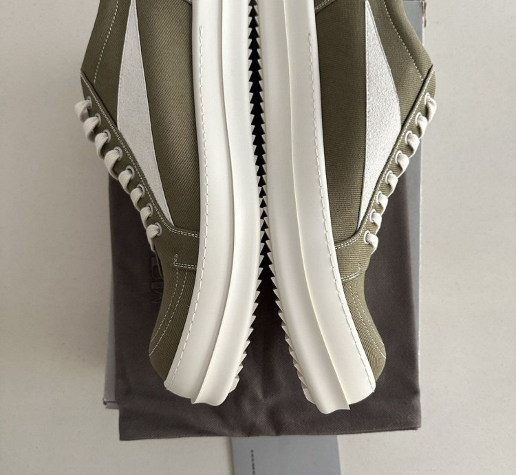 NEW Rick Owens DRKSHDW Vintage Sneaks Pale Green