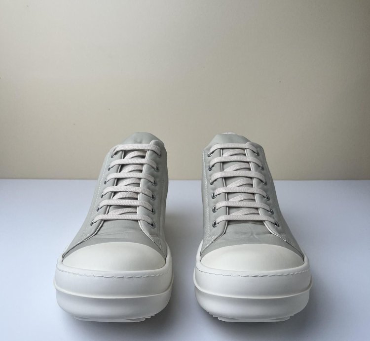 NEW Rick Owens Strobe Cotton Low Sneakers Pearl Milk