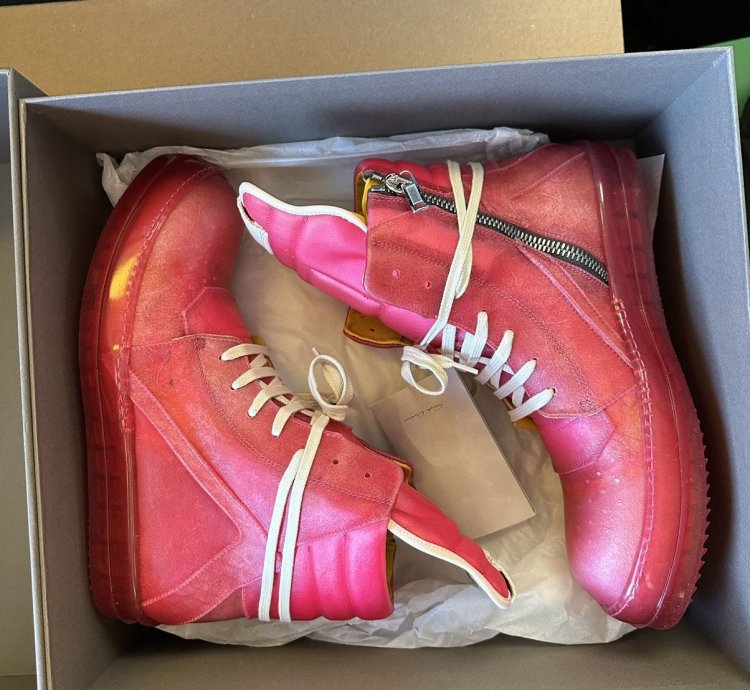 NEW SS23 Edfu Hot Pink Transparent Leather Geobasket