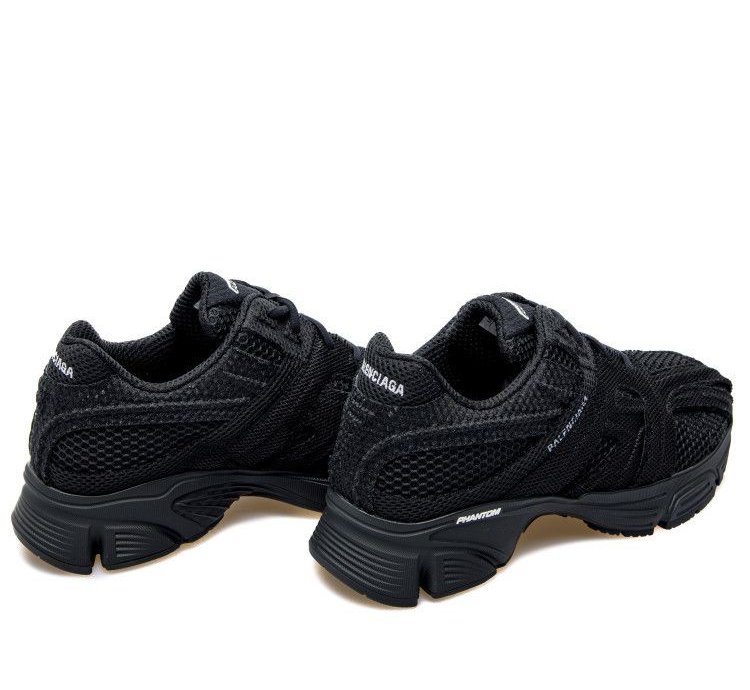 o1loc1c0424 678869 Phantom Sneakers in Black