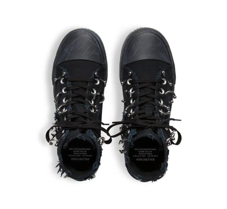 o1mt1gz1224 Paris High Top Sneaker With Piercings in Black