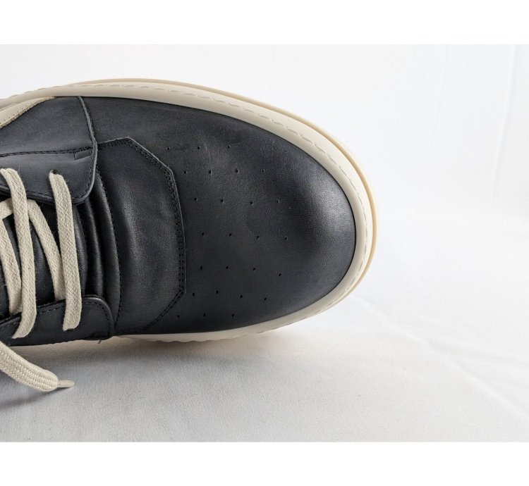 o1rshd1 Mega Bumper Geobasket Sneakers in Black Milk