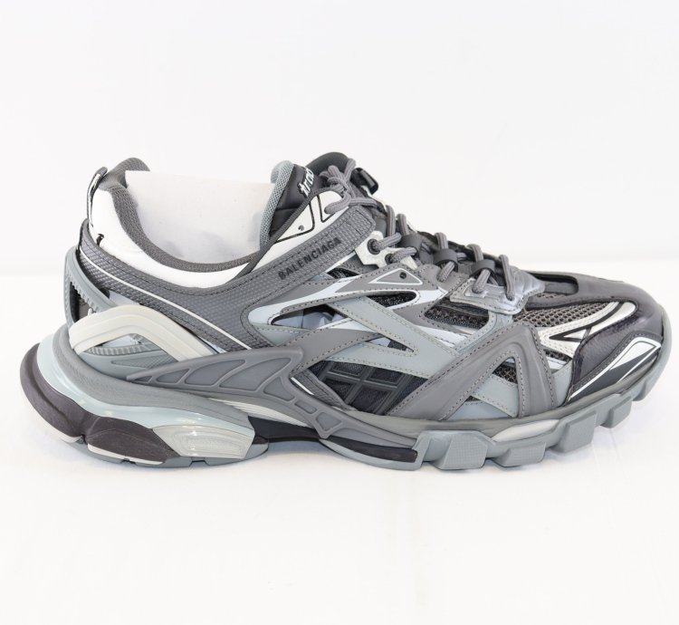 o1rshd1 Track 2 Open Sneakers in Grey Black
