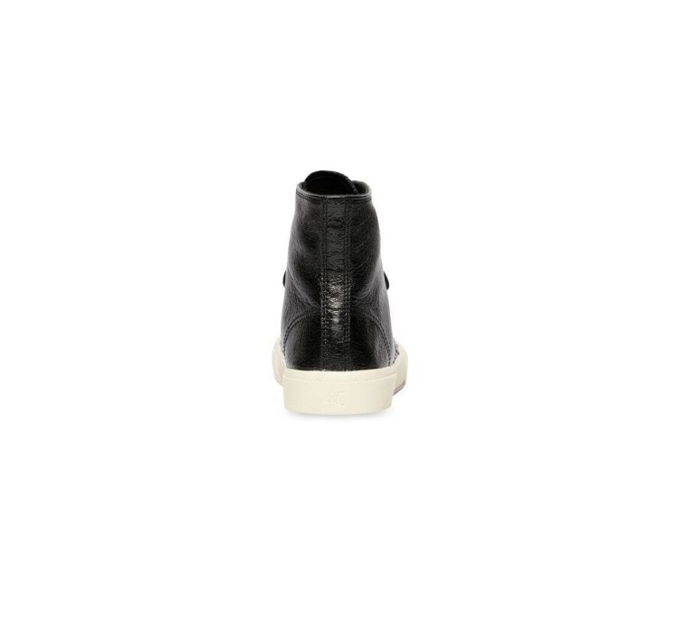 o1s1wg110624 Paris High Top Sneakers in Black