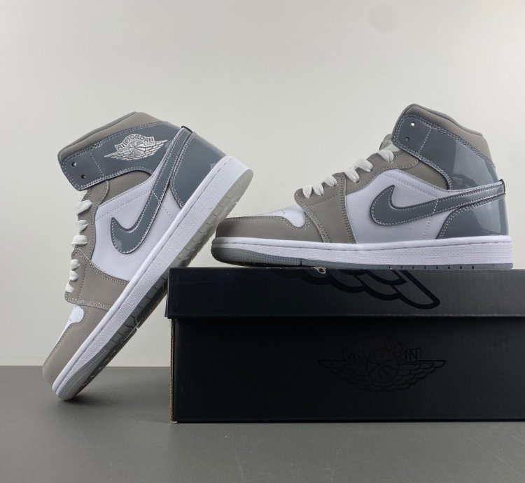 Jordan 1 Mid SE White Medium Grey Cool Grey