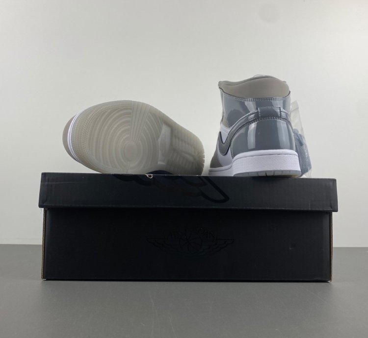 Jordan 1 Mid SE White Medium Grey Cool Grey