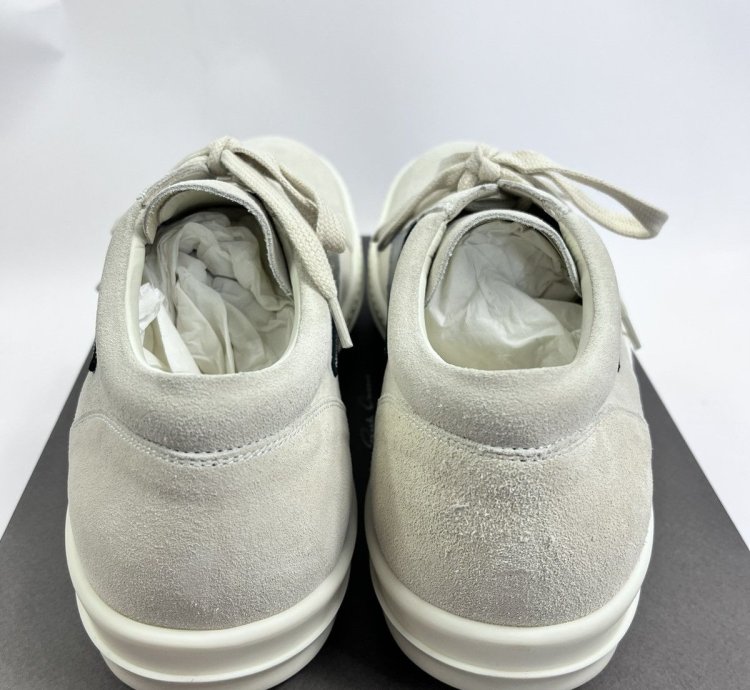Off white vintage suede sneakers