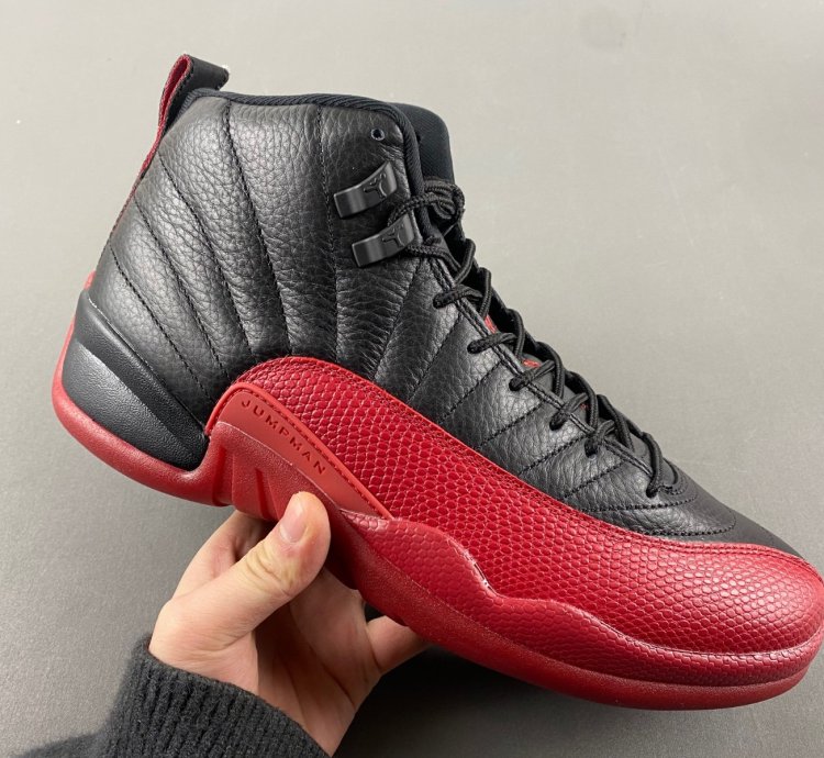 Air Jordan 12 Retro Flu Game