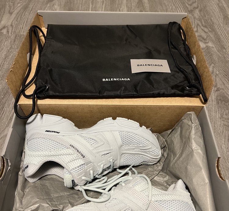 Phantom Sneaker Mesh Light Blue