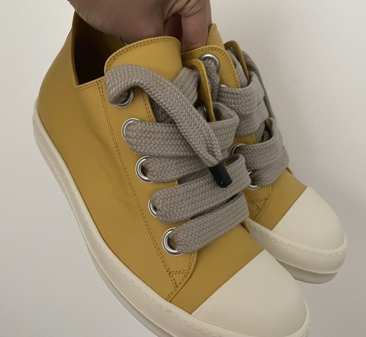 RAMONE JUMBO LACE LEMON PORTERVILLE 43 5(10 5US)