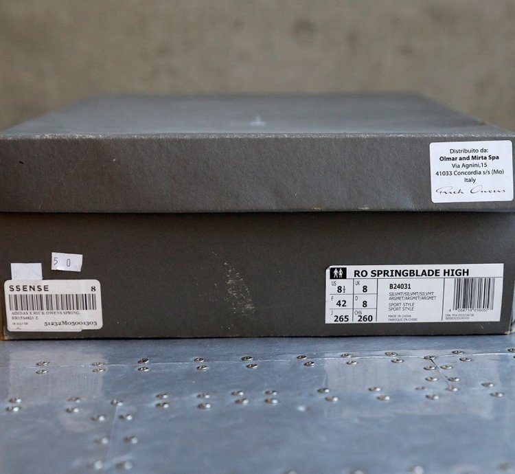 RARE NEW OLD STOCK Metallic Silver Springblade High