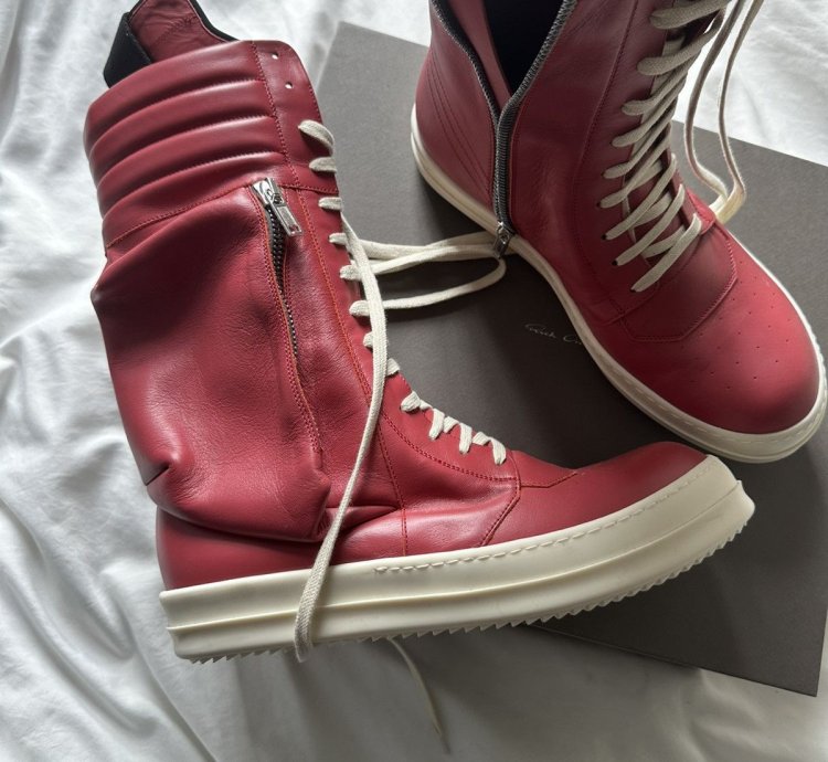 Rare Red Cargo Basket
