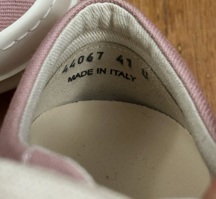 Rare Vintage Sneaks brand new in box