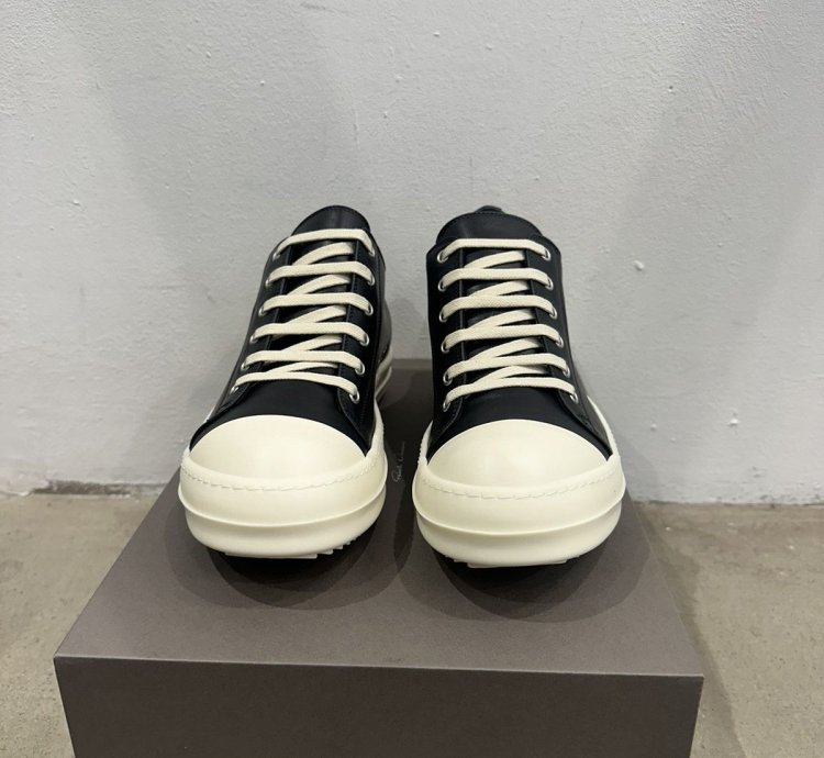 RICK OWENS - Low Sneaks Black Milk