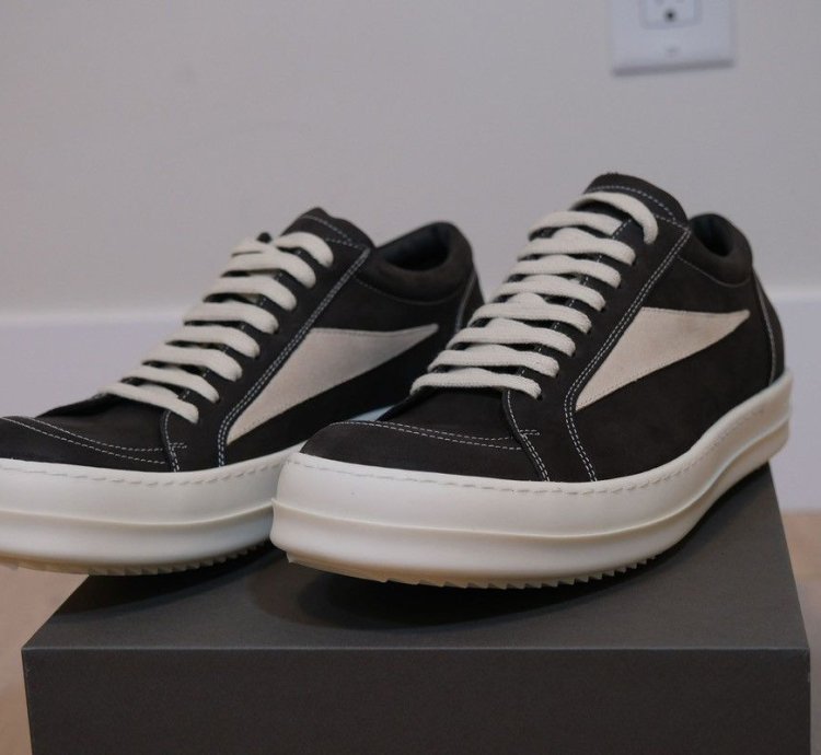 RICK OWENS - VINTAGE SNEAKS