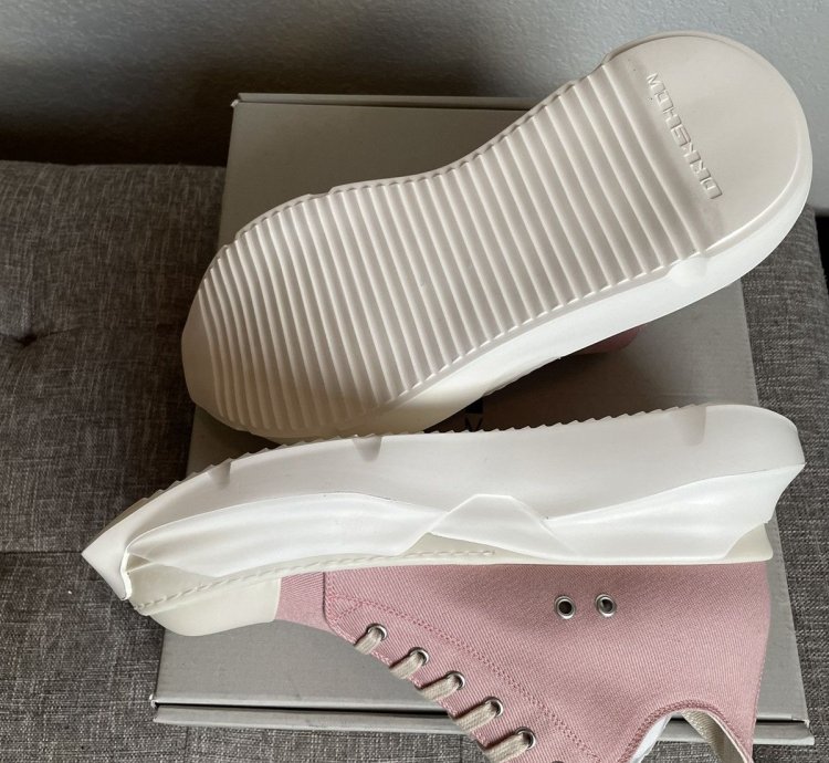 RICK OWENS ABSTRACT LOW FADED PINK MILK