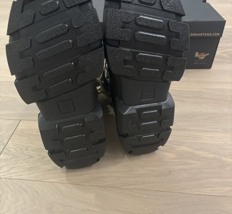 RICK OWENS and Dr Martens 1460 DMXL Megalace Ro