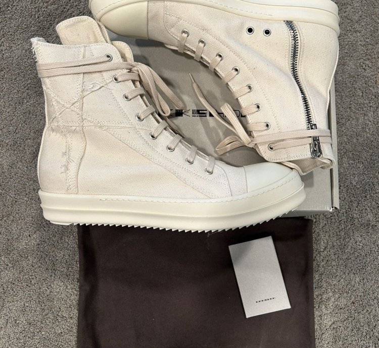 Rick Owens Chalk White Canvas Pentagram Embroidered Ramones