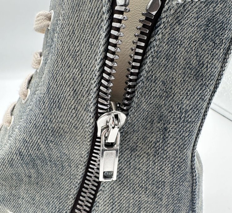 RICK OWENS DISTRESSED BLUE DENIM RAMONE DRKSHDW