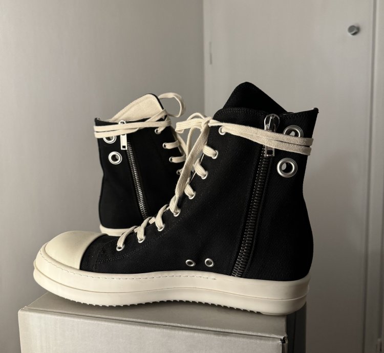 Rick Owens DRKSHDW Luxor Ramones With Details Black Milk