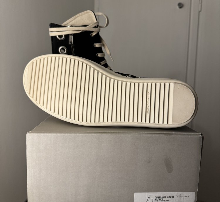 Rick Owens DRKSHDW Luxor Ramones With Details Black Milk