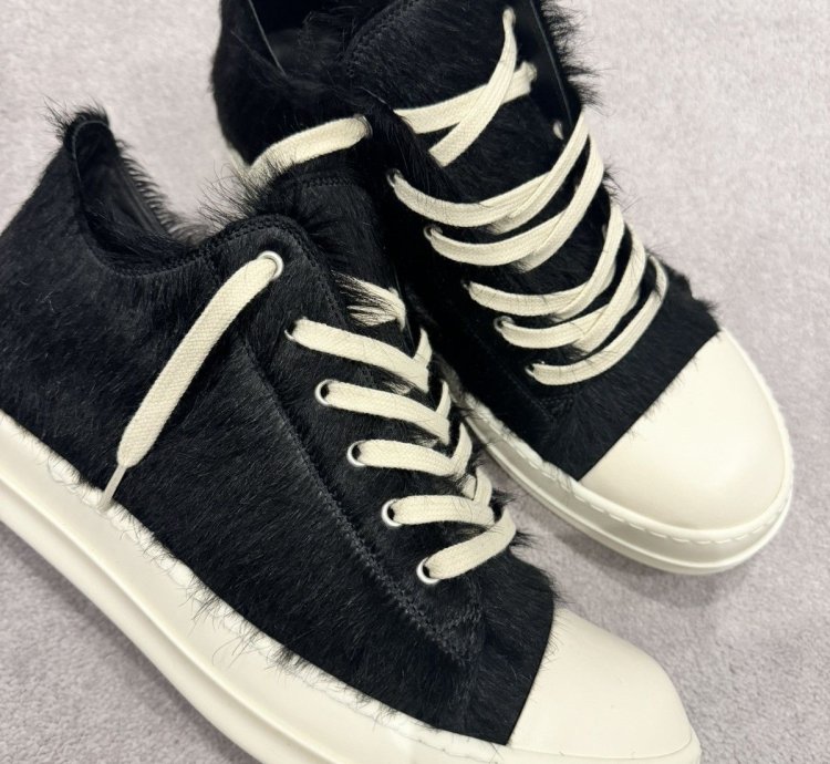 Rick Owens Fur Mens Low Sneakers Black Size UK45
