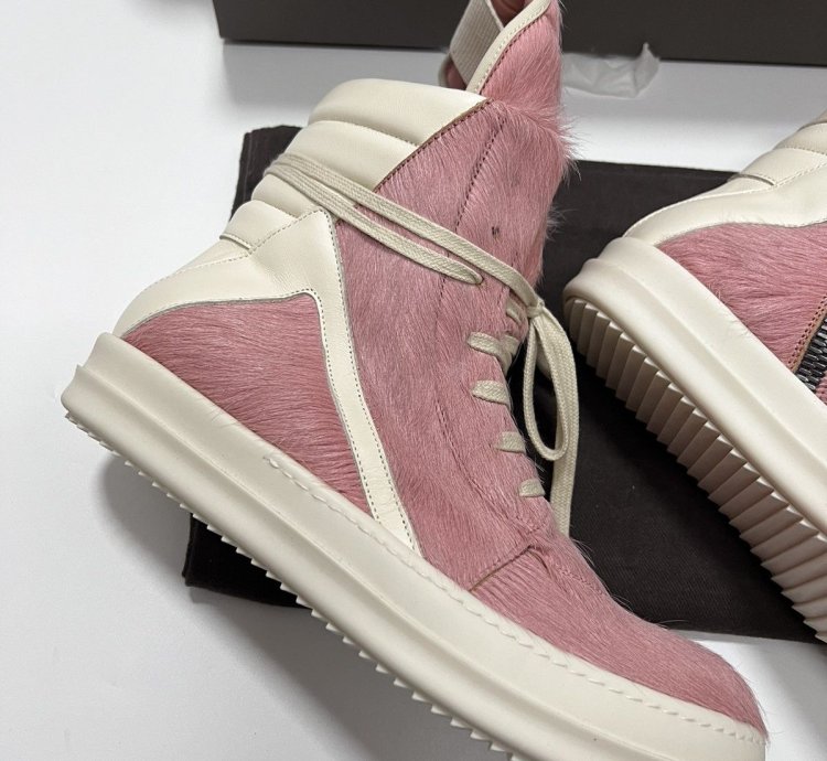 Rick owens fw22 strobe pony hair pink geobasket
