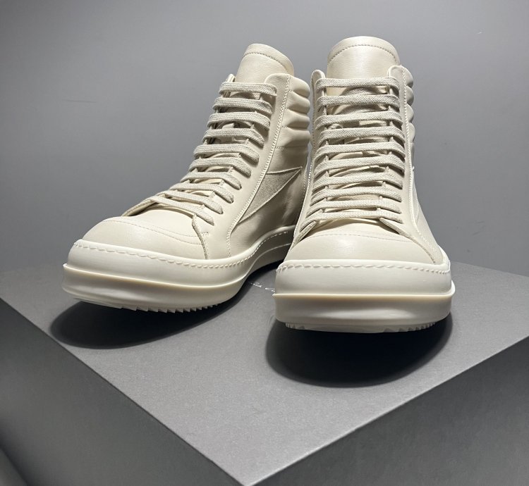 RICK OWENS FW24 PORTERVILLE High Vintage Sneaks Milk White