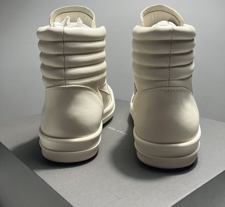 RICK OWENS FW24 PORTERVILLE High Vintage Sneaks Milk White