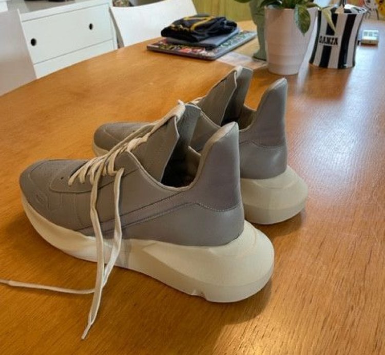 Rick Owens Geth Runner Grey White Low Top Sneakers