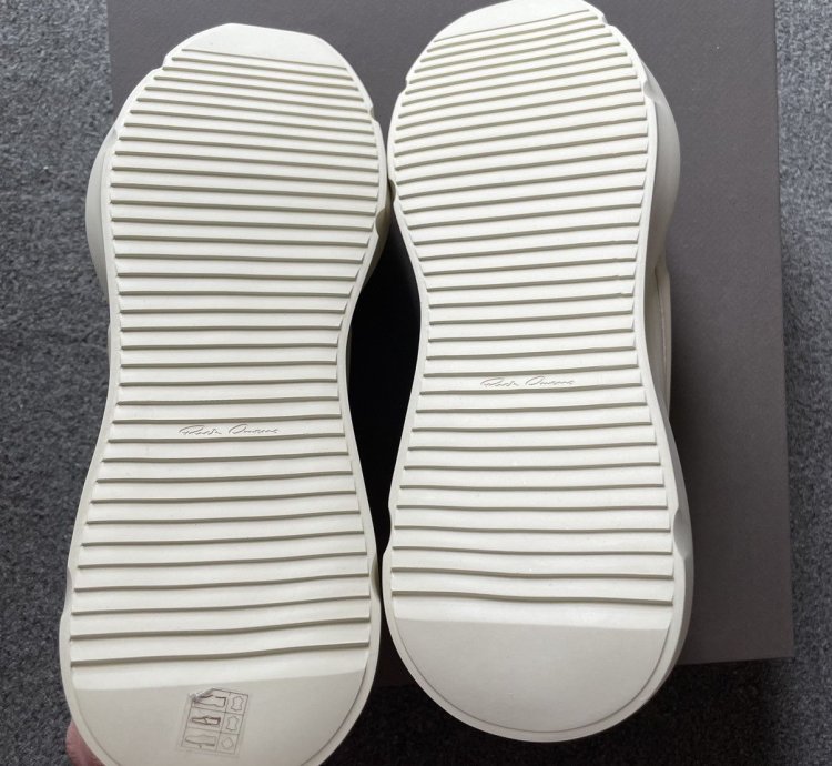 Rick Owens Geth Runner LPO Milk US 9 5 EU 42 5 NEW