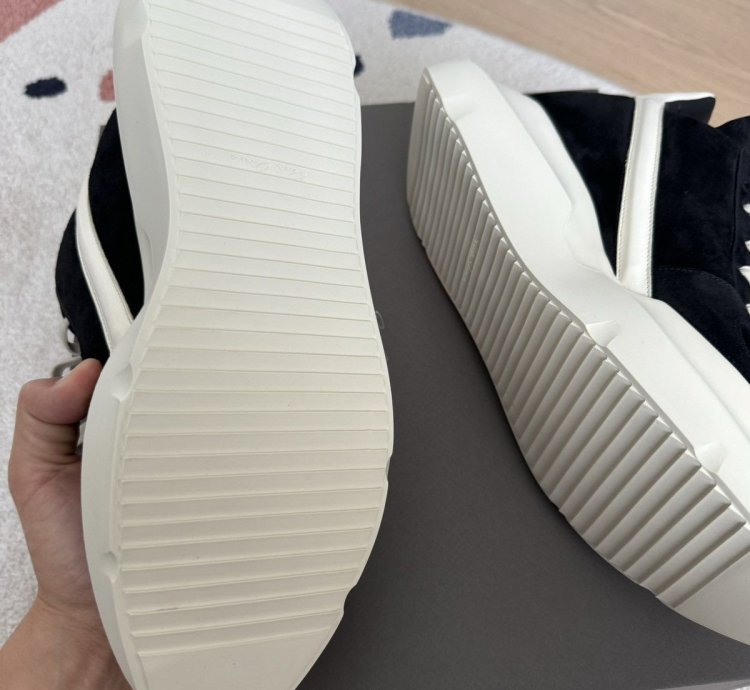 Rick Owens Geth Runner Sued 43
