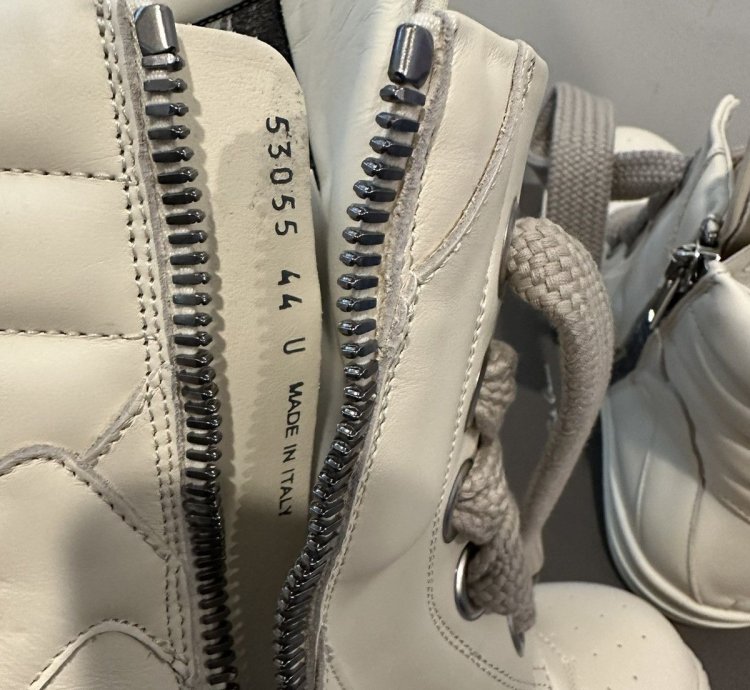 Rick Owens Jumbo Lace Geobaskets Milk Size 44