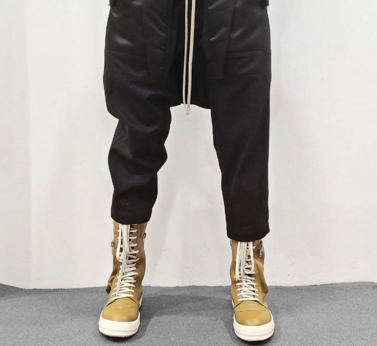 RICK OWENS LEATHER SULPHATE MILK CARGOBASKETS
