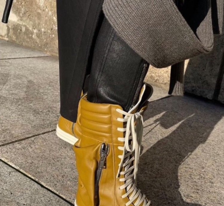 RICK OWENS LEATHER SULPHATE MILK CARGOBASKETS