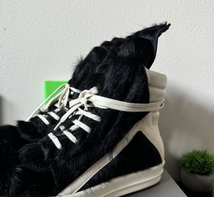 Rick Owens Lido Geobasket High Black Milk Fur Sneakers