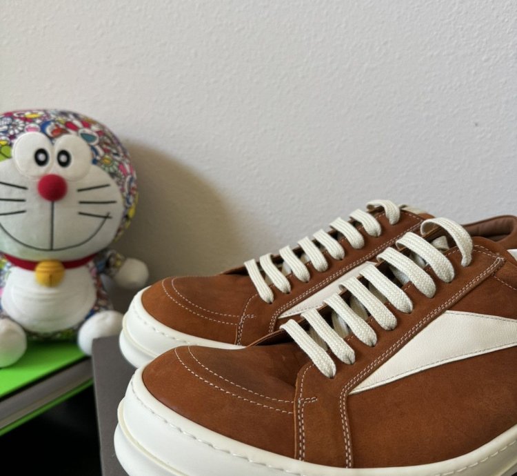 Rick Owens Lido Vintage Sneakers in Clay Milk