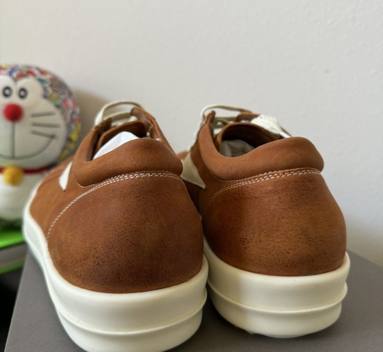 Rick Owens Lido Vintage Sneakers in Clay Milk