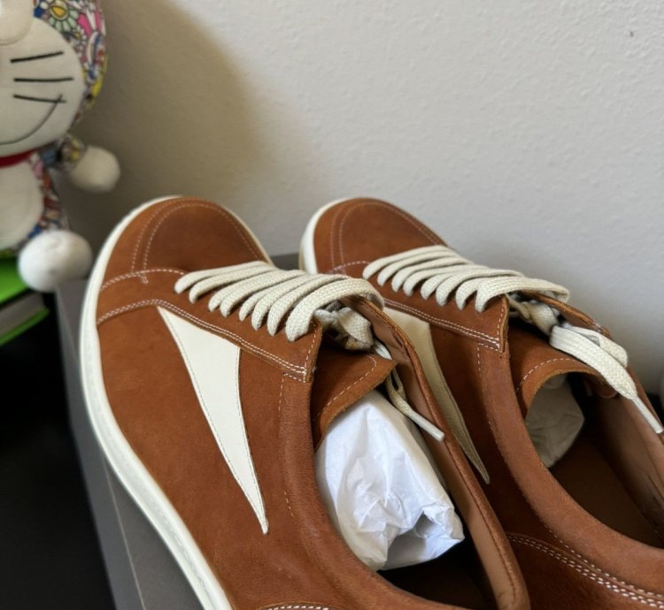 Rick Owens Lido Vintage Sneakers in Clay Milk