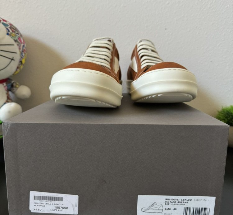 Rick Owens Lido Vintage Sneakers in Clay Milk