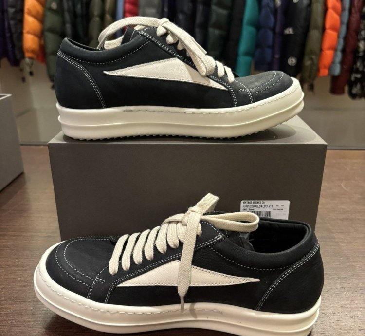 Rick Owens Luxor Vintage Sneaks Black Milk