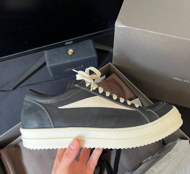 Rick Owens Mainline Vintage Sneakers in Black