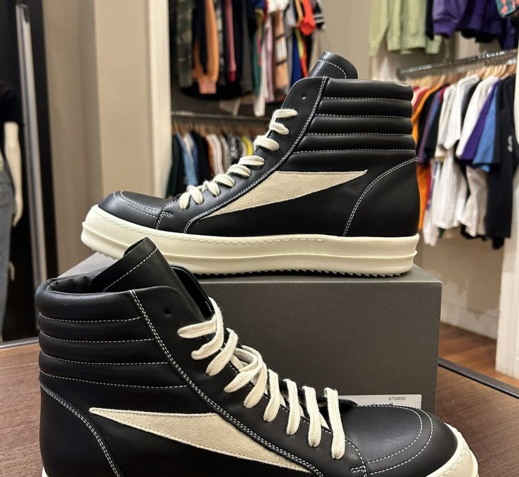 Rick Owens Porterville Vintage High Black Milk
