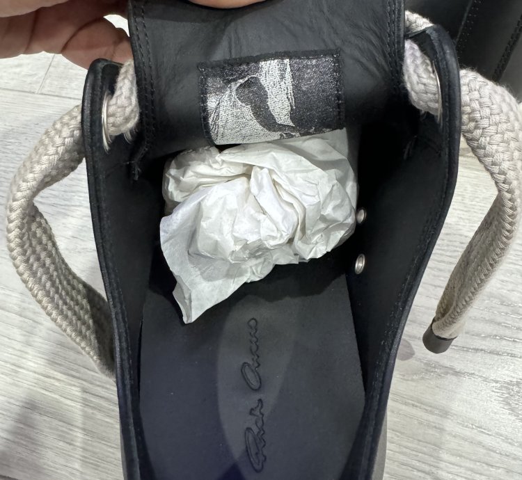 RICK OWENS RAMONE JUMBO LOW BLACK MILK PORTERVILLE