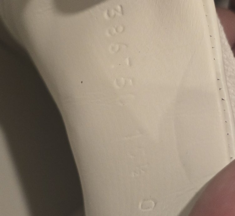 Ace Embroidered Bees and Stars Gucci Sz 15 5 US Sz 16