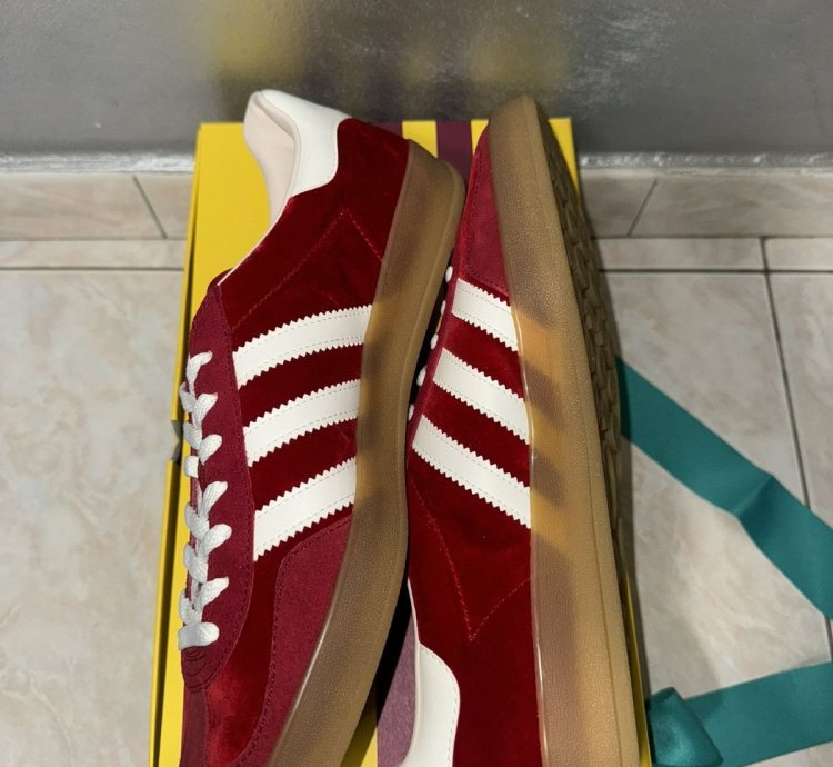 Adidas Gucci Gazelle Red Softy Velvet 707848 9STU0 6360