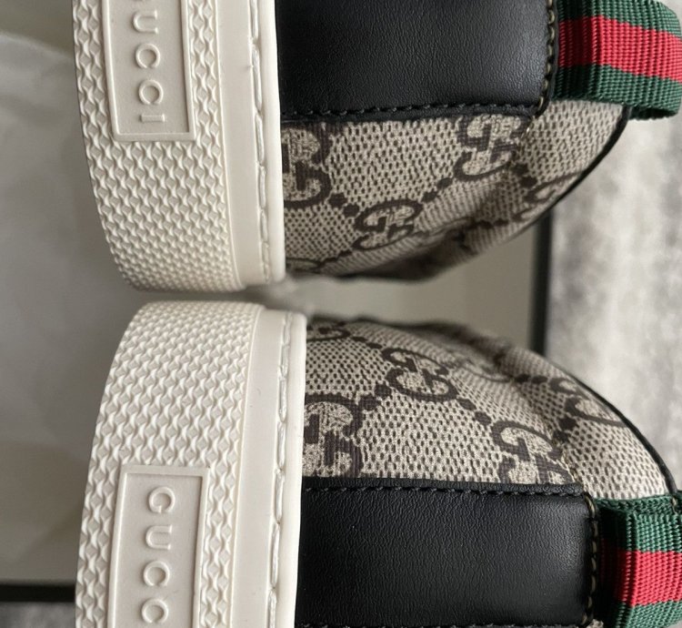 Angry cat Gucci slide on sneakers