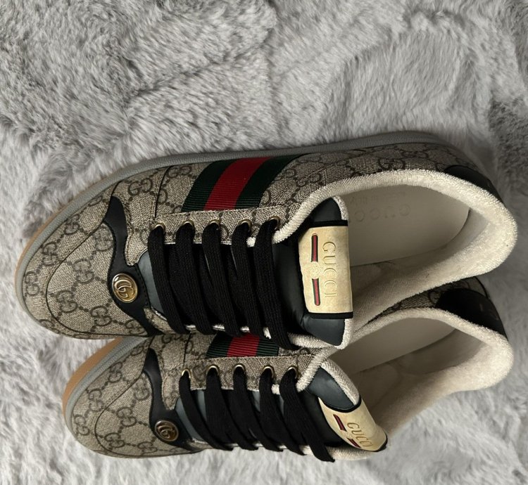 beige and ebony GG Supreme
