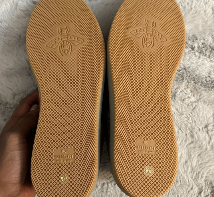 beige and ebony GG Supreme